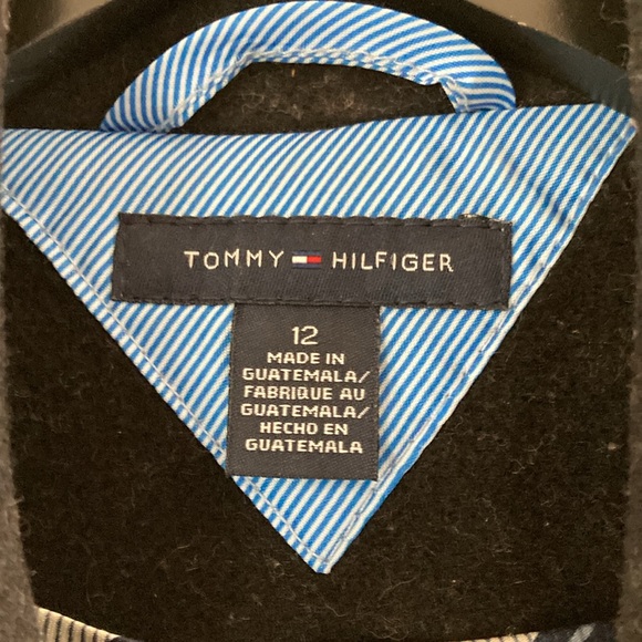 TOMMY HILFIGER peacoat; black wool; like new; blue satin lining details - Picture 4 of 12
